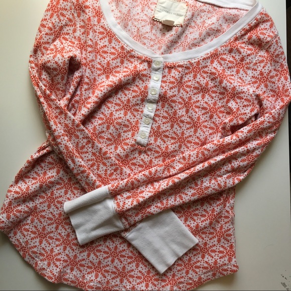 ❄️Victoria's Secret Thermal Pajama Top - Picture 4 of 4